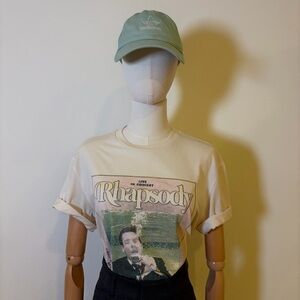 Unisex Cream Graphic T-Shirt – Size M